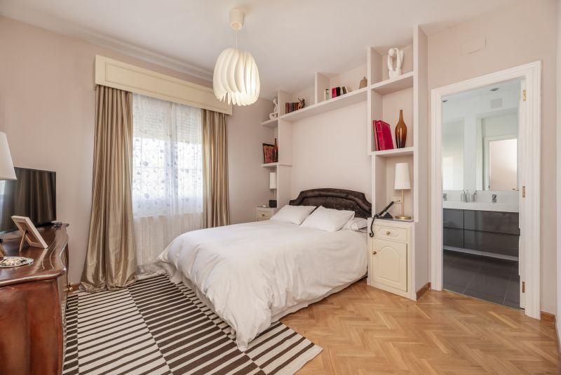 Built In Furniture Construction